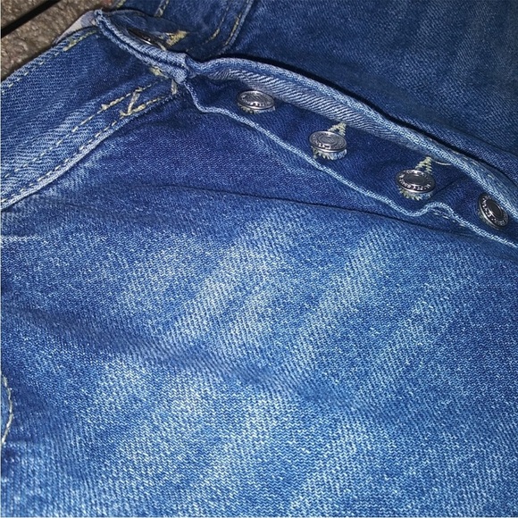 Free People We the Free Maggie Mid Rise Distressed Hem Straight Jeans Size 28 - Picture 5 of 8